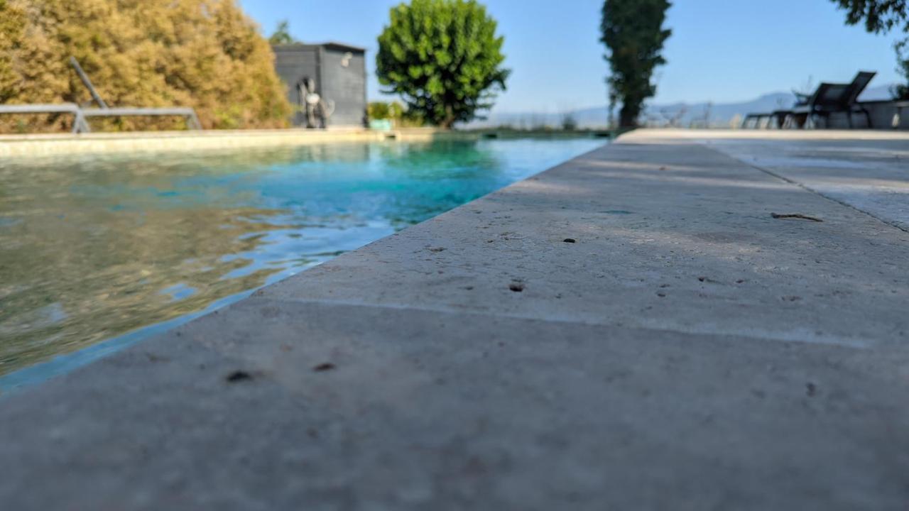 Domaine De Pelican 吉尼亚克 外观 照片